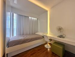 Waterfront Gold (D16), Condominium #582200091